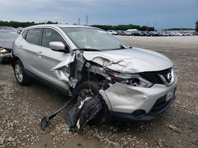 JN1BJ1CR0JW206989 - 2018 NISSAN ROGUE SILVER photo 1