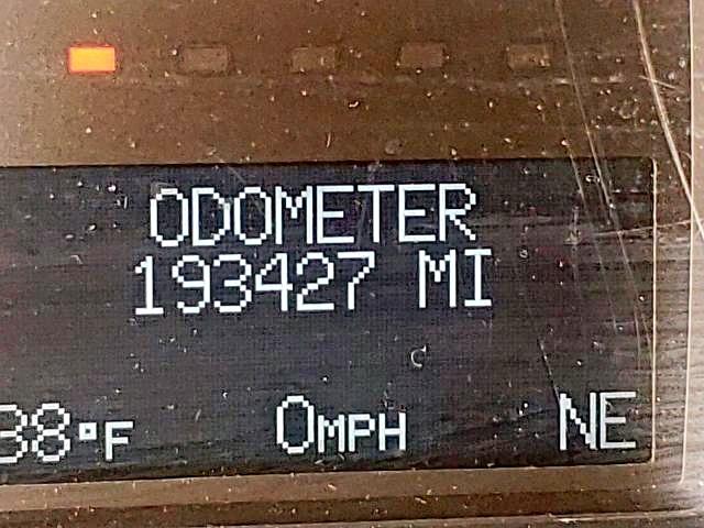 1GYS4HEF9CR146593 - 2012 CADILLAC ESCALADE E BLACK photo 8