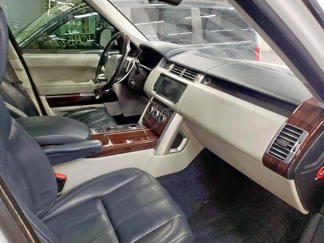 SALGV2FE0HA323638 - 2017 LAND ROVER RANGE ROVE WHITE photo 5