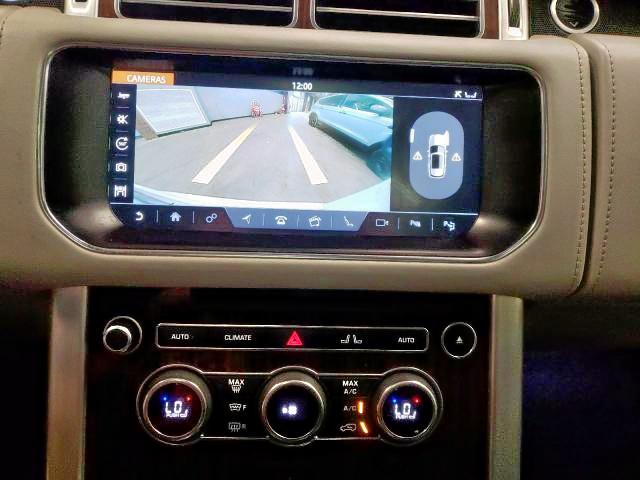 SALGV2FE0HA323638 - 2017 LAND ROVER RANGE ROVE WHITE photo 9