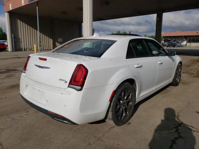 2C3CCAGG5GH349405 - 2016 CHRYSLER 300 S WHITE photo 4