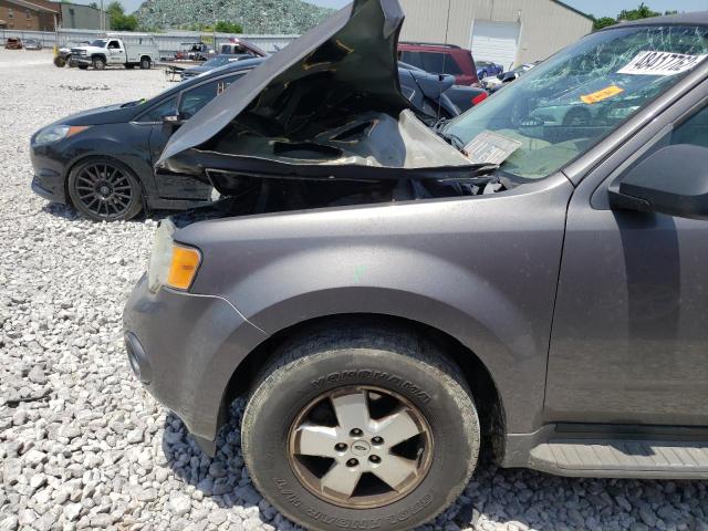 1FMCU9DG2BKB71722 - 2011 FORD ESCAPE GRAY photo 9