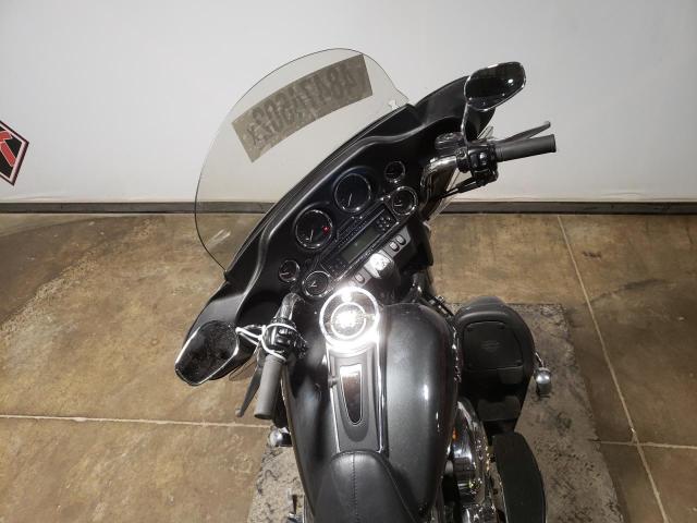 1HD1FC4157Y710738 - 2007 HARLEY-DAVIDSON FLHTCUI 黑色 照片 5