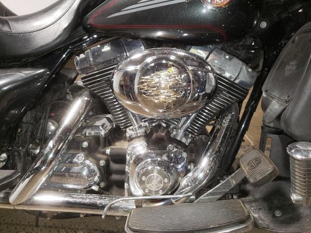 1HD1FC4157Y710738 - 2007 HARLEY-DAVIDSON FLHTCUI 黑色 照片 7