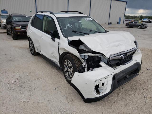 JF2SKAFC2MH586025 - 2021 SUBARU FORESTER P WHITE photo 1