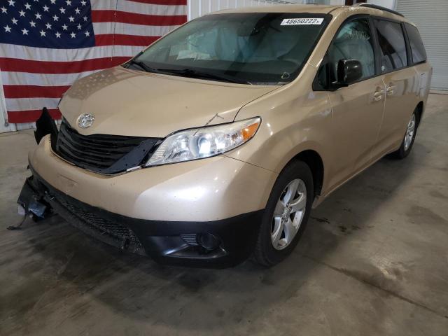 5TDKK3DC9BS057306 - 2011 TOYOTA SIENNA LE GOLD photo 2