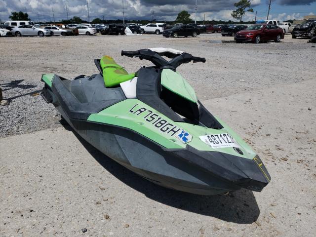 YDV46374K516 - 2016 BOMBARDIER SEADOO GREEN photo 1