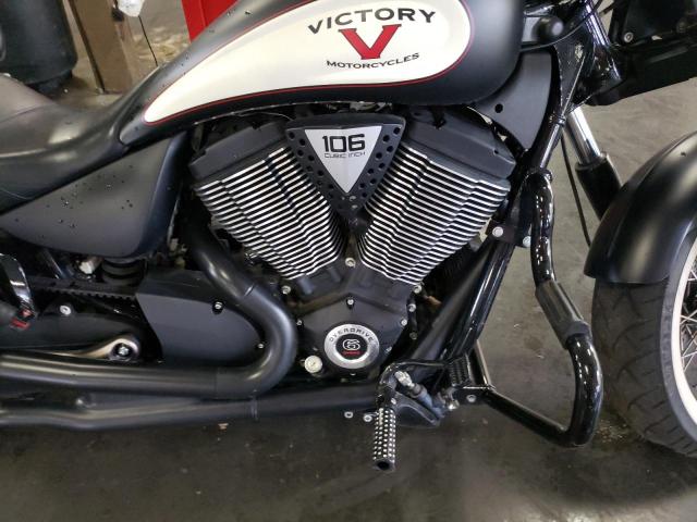 5VPWB36N8D3014632 - 2013 VICTORY MOTORCYCLES HIGH-BALL Zweifarbig Foto 7