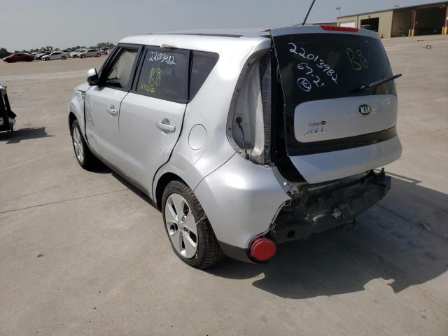 KNDJN2A23F7776690 - 2015 KIA SOUL SILVER photo 3