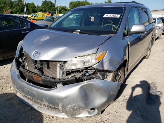 5TDYK3DC1BS161380 - 2011 TOYOTA SIENNA XLE SILVER photo 2