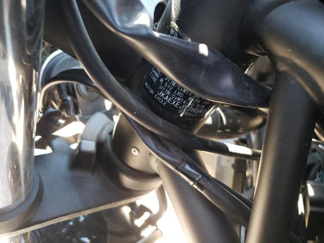 JKAEXEJ17HDA00665 - 2017 KAWASAKI EX650 J შავი ფოტო 10