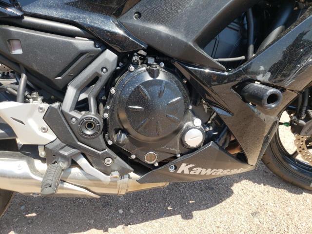 JKAEXEJ17HDA00665 - 2017 KAWASAKI EX650 J შავი ფოტო 7