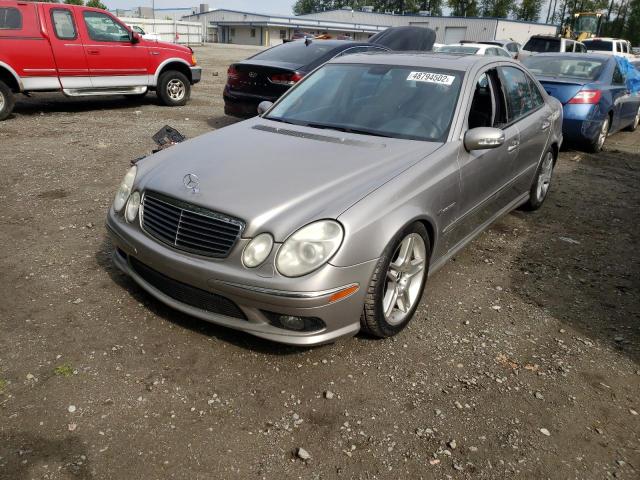 WDBUF76J44A475223 - 2004 MERCEDES-BENZ E 55 AMG SILVER photo 2