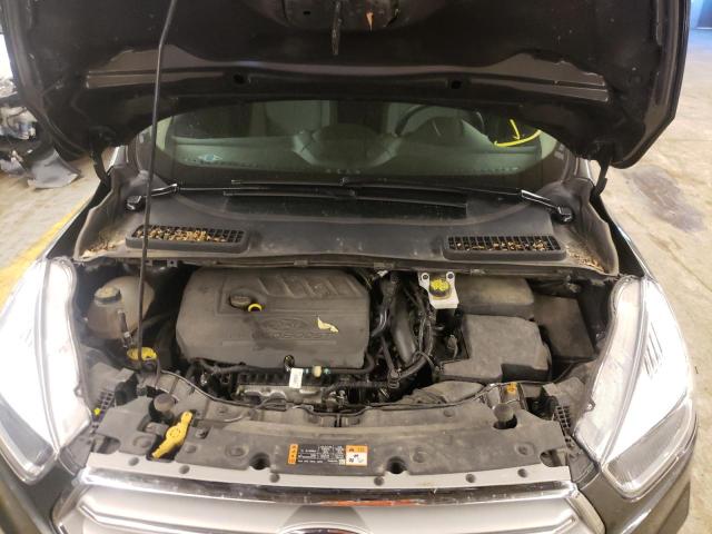 1FMCU9GD7JUC00765 - 2018 FORD ESCAPE SE GRAY photo 7