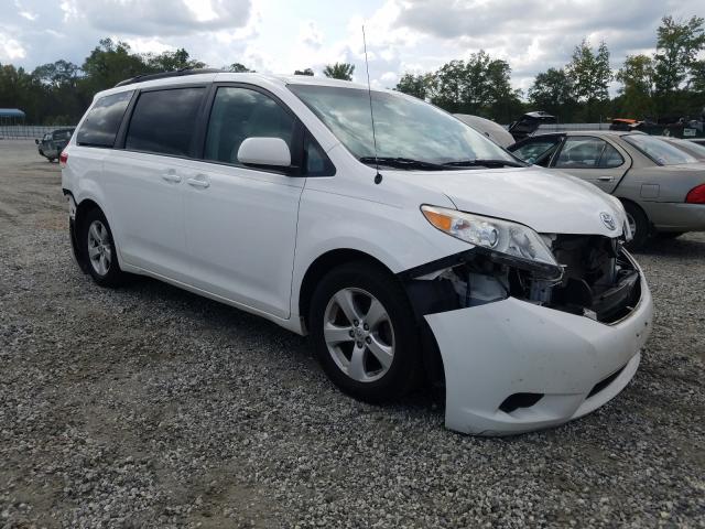 5TDKK3DC7CS267971 - 2012 TOYOTA SIENNA LE WHITE photo 1