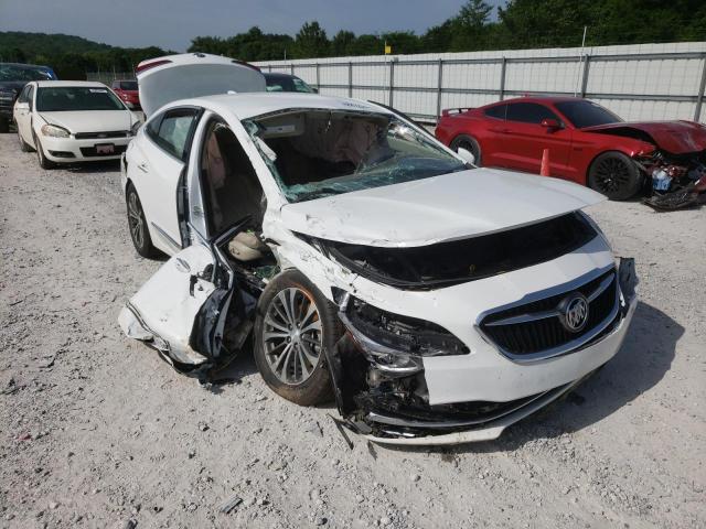 1G4ZP5SS1HU174027 - 2017 BUICK LACROSSE E WHITE photo 1