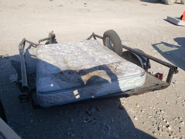 4YMBU0818JG039581 - 2018 UTILITY TRAILER შავი ფოტო 3