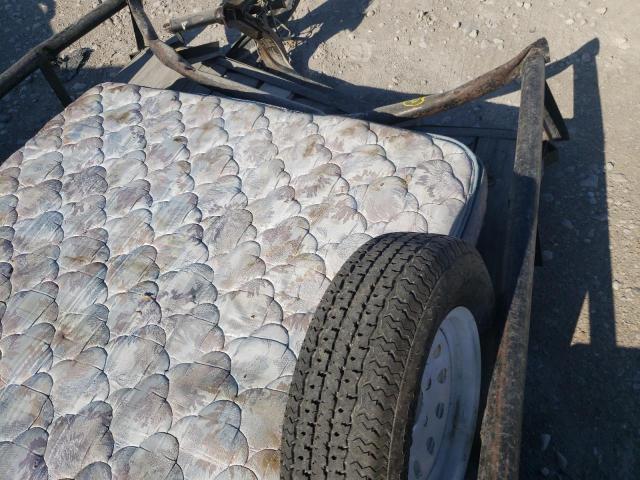 4YMBU0818JG039581 - 2018 UTILITY TRAILER შავი ფოტო 5