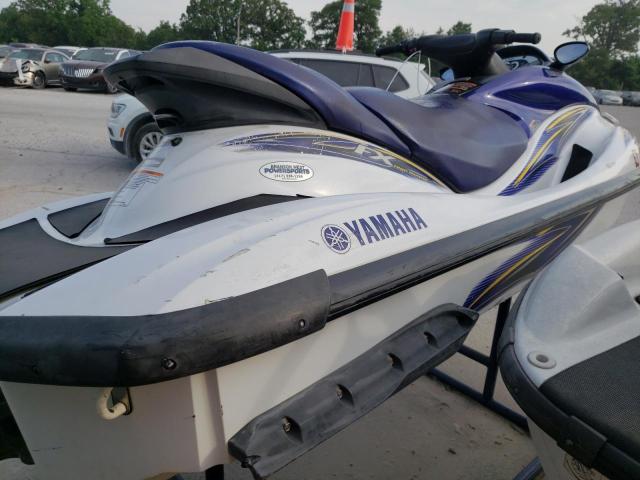 YAMA1008F404 - 2004 YAMAHA FX HO TWO TONE photo 4