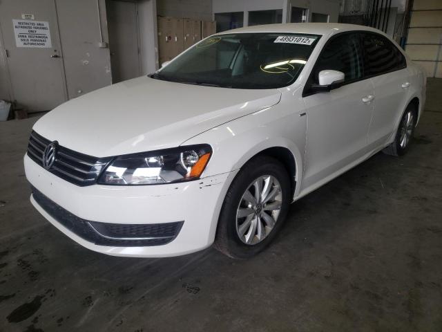 1VWAS7A31EC064213 - 2014 VOLKSWAGEN PASSAT S WHITE photo 2