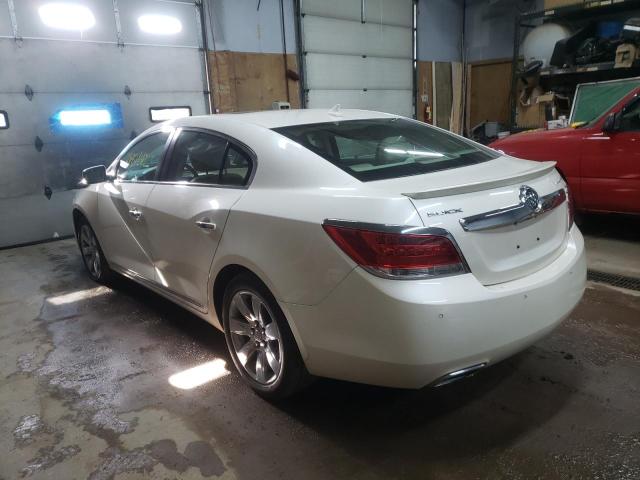 1G4GF5E3XDF139614 - 2013 BUICK LACROSSE P WHITE photo 3