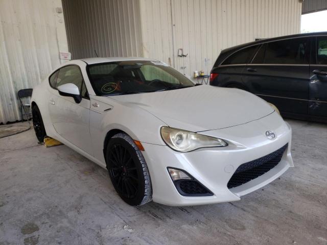 JF1ZNAA14D1725340 - 2013 SCION FRS WHITE photo 1