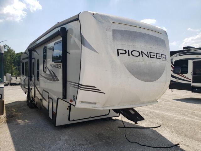 5SFRG4028LE437745 - 2020 HRTL PIONEER WHITE photo 1