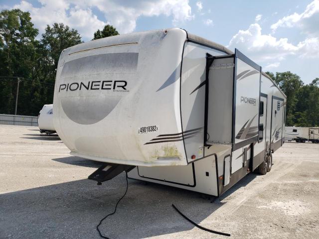 5SFRG4028LE437745 - 2020 HRTL PIONEER WHITE photo 2