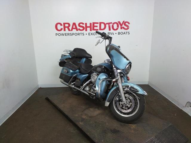 1HD1FC4198Y627749 - 2008 HARLEY-DAVIDSON FLHTCUI 双色 照片 1