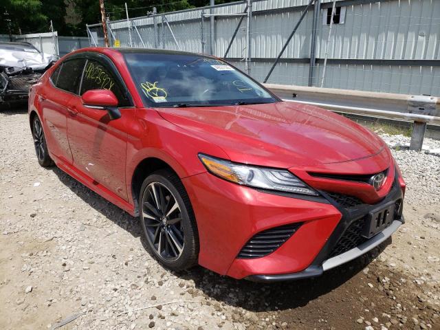 4T1B61HK5KU261909 - 2019 TOYOTA CAMRY XSE RED photo 1