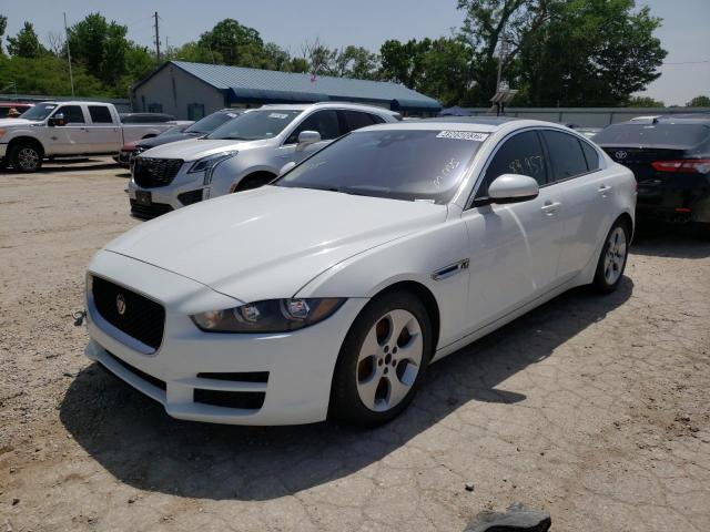 SAJAR4FX4JCP30209 - 2018 JAGUAR XE WHITE photo 2