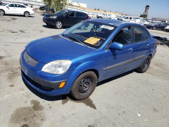 KNADE123X66042145 - 2006 KIA RIO BLUE photo 2