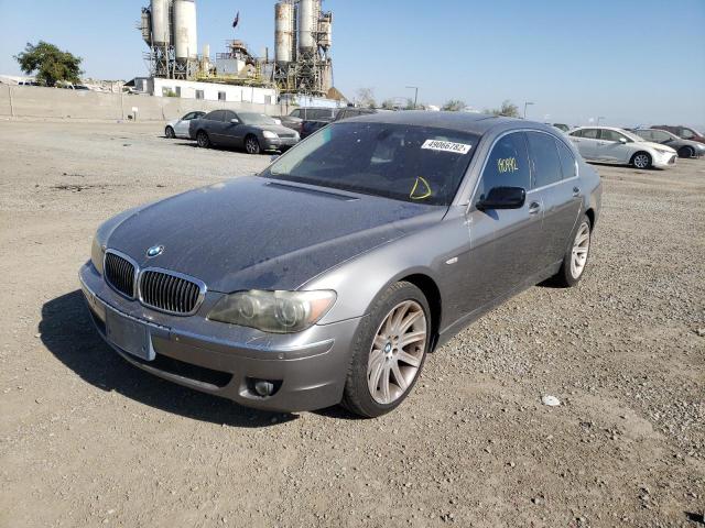 WBAHL83546DT00090 - 2006 BMW 750 I GRAY photo 2