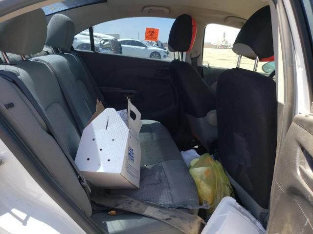 1G1JA5SH4G4167328 - 2016 CHEVROLET SONIC LS WHITE photo 6