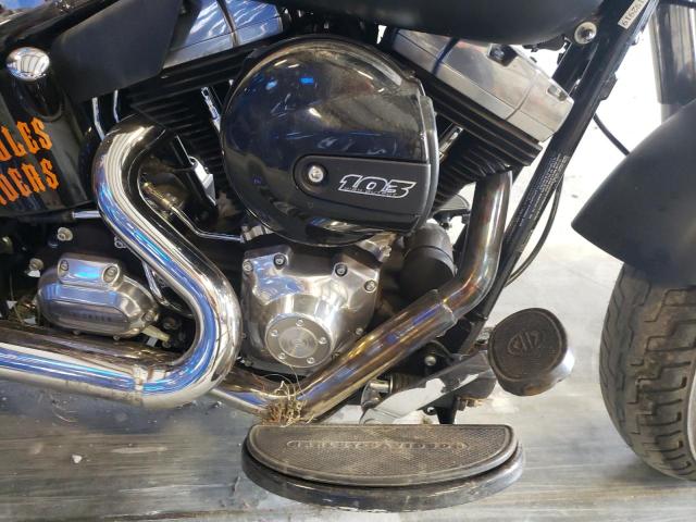 1HD1JRV15HB046459 - 2017 HARLEY-DAVIDSON FLS SOFTAI 黑色 照片 7