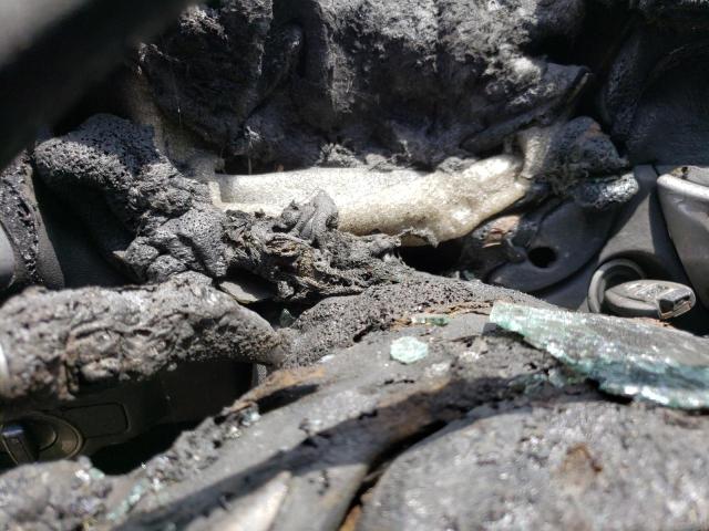 SJKCH5CRXHA027657 - 2017 INFINITI QX30 BASE BLACK photo 8