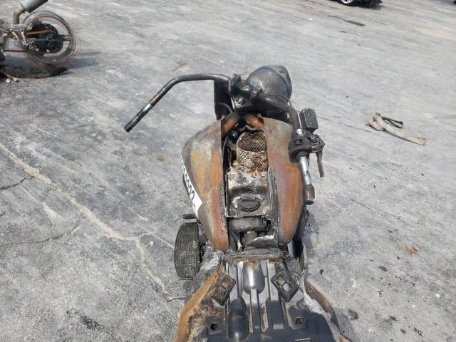 JS1VY52A352100150 - 2005 SUZUKI C90 BURN photo 5