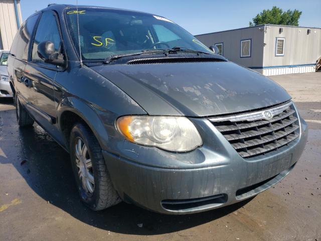 2A4GP54L06R809230 - 2006 CHRYSLER TOWN & COU GRAY photo 1