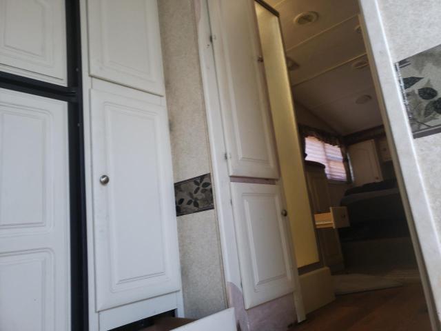 4YDF32F257S630971 - 2007 KEYSTONE OUTBACK WHITE photo 5