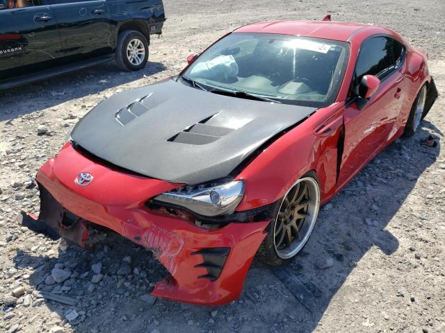 JF1ZNAA15H9702110 - 2017 TOYOTA 86 BASE RED photo 2