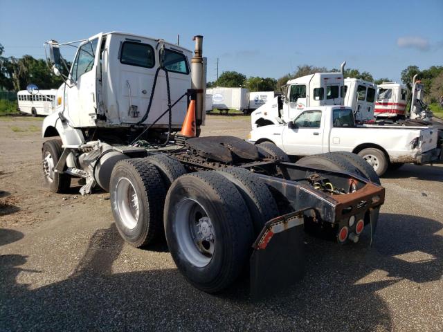 2FWJA3CV17AX39063 - 2007 STERLING TRUCK AT 9500 WHITE photo 3