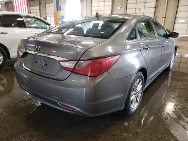 5NPEB4AC7BH286855 - 2011 HYUNDAI SONATA GLS GRAY photo 4