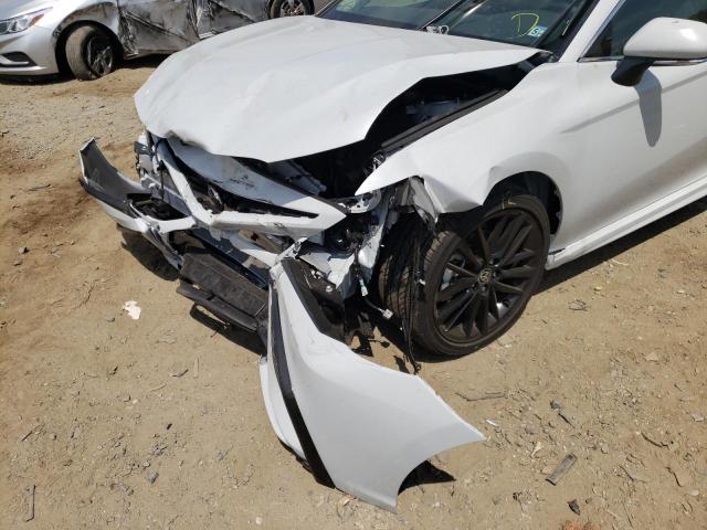 4T1K61AK9NU056284 - 2022 TOYOTA CAMRY XSE WHITE photo 10