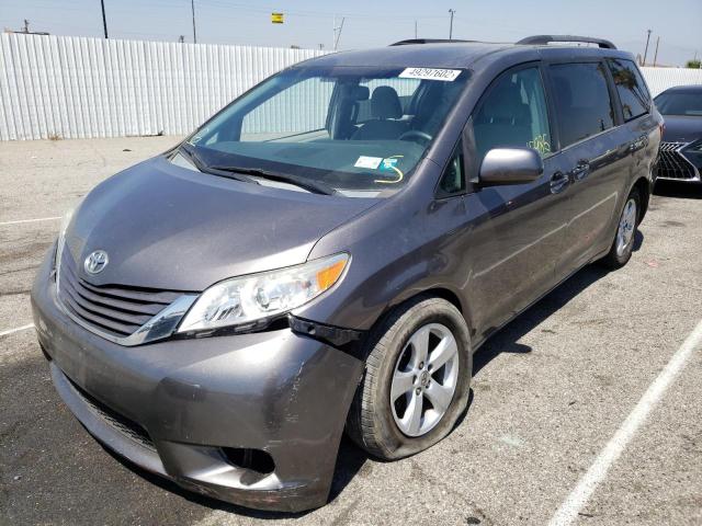 5TDKK3DC4FS571635 - 2015 TOYOTA SIENNA LE CHARCOAL photo 2