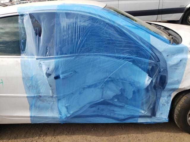 1G11C5SL7FF289926 - 2015 CHEVROLET MALIBU 1LT თეთრი ფოტო 9