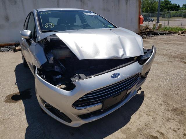 3FADP4EJ6KM107386 - 2019 FORD FIESTA SILVER photo 9