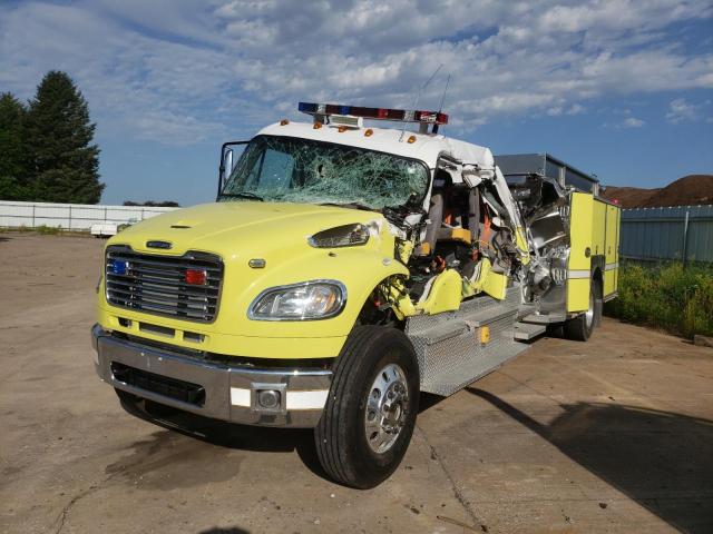 1FVACYBS7DHFG0908 - 2013 FREIGHTLINER M2 106 MED YELLOW photo 2