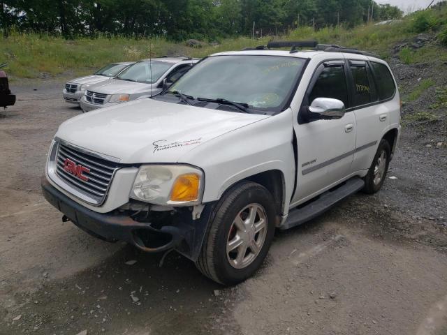 1GKDT13S762276625 - 2006 GMC ENVOY WHITE photo 2