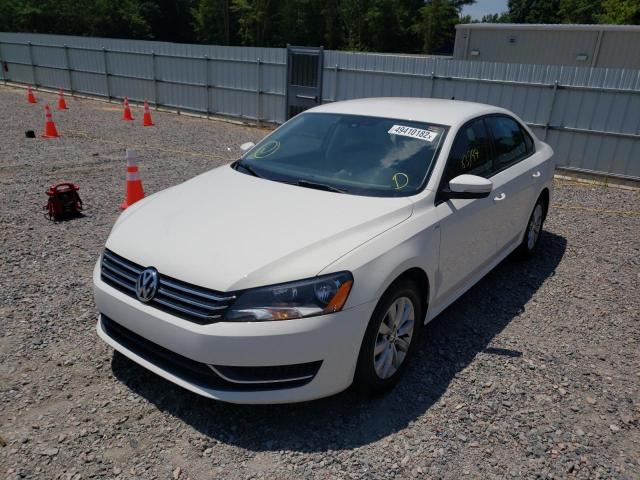 1VWAH7A33DC144710 - 2013 VOLKSWAGEN PASSAT S WHITE photo 2