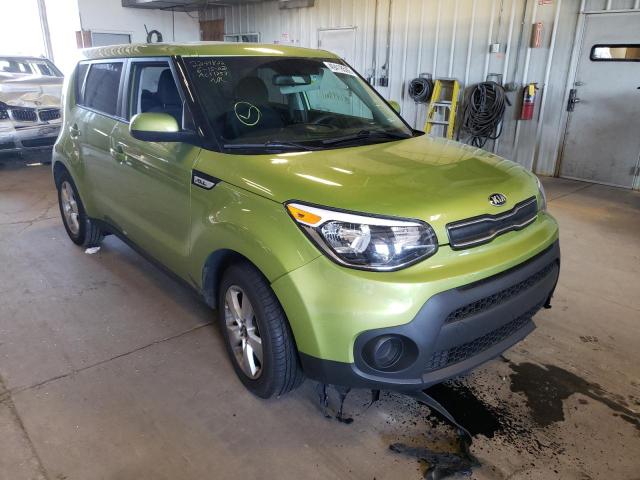 KNDJN2A20J7902738 - 2018 KIA SOUL GREEN photo 1